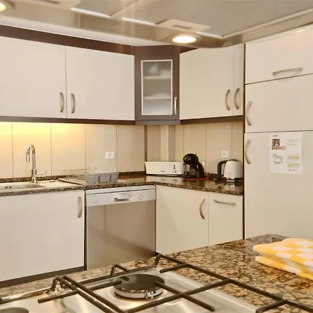 Апартаменты Marina Parque Cd 68 - Cleverdetails - Private Pool, Few Steps To The Marina *